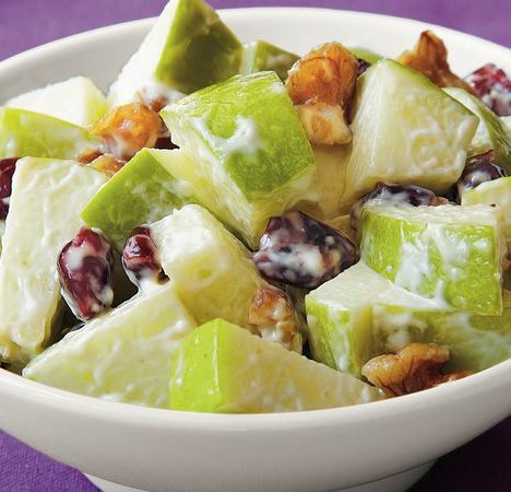 Apple-Raisin Oatmeal Bars