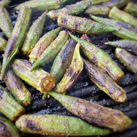 Apple-Raisin Oatmeal Bars